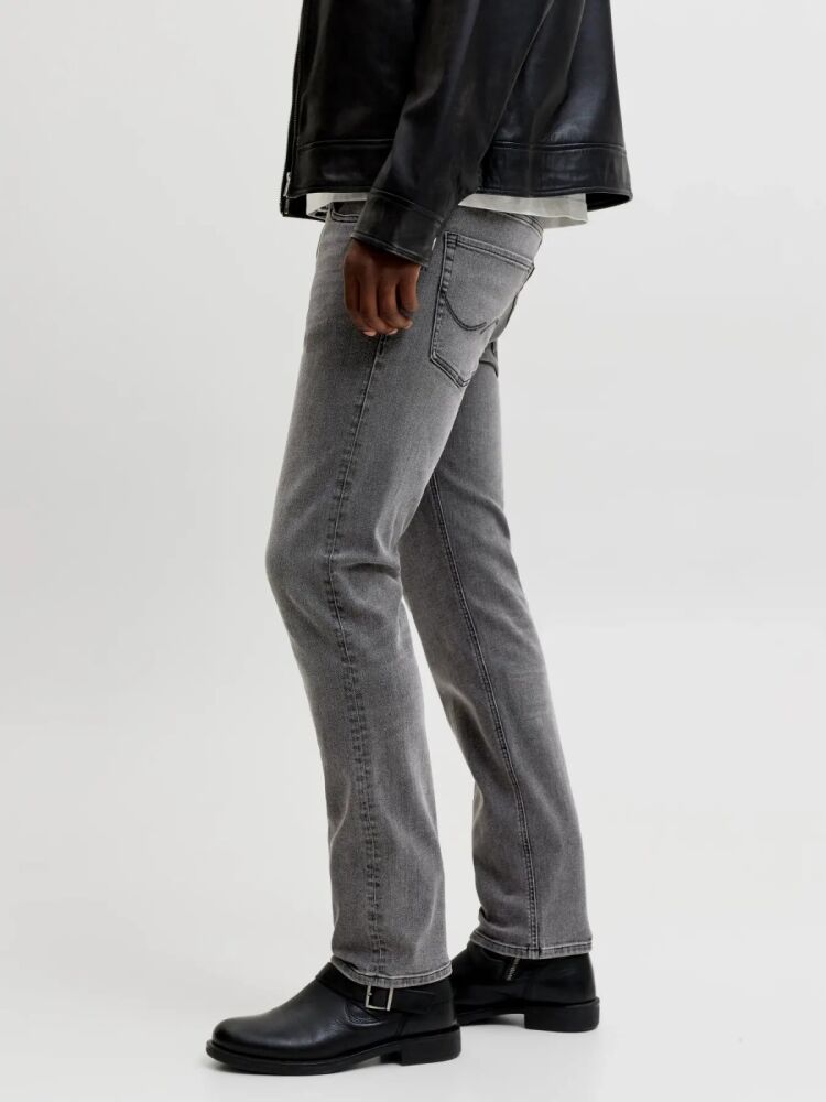 Jack Jones Clark Basıc Regular Fit Erkek Jean Pantolon 12300751 (1)