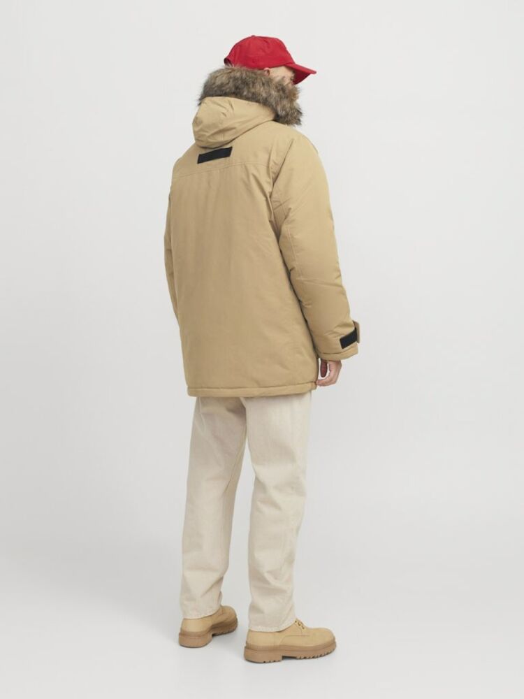 Jack Jones Star Erkek Parka 12256892 (1)