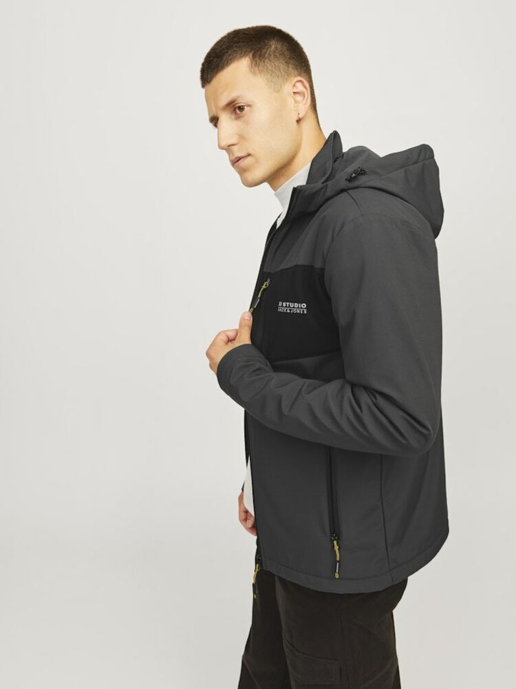 Jack Jones Taylor Softshell Erkek Ceket 12259615 - 4