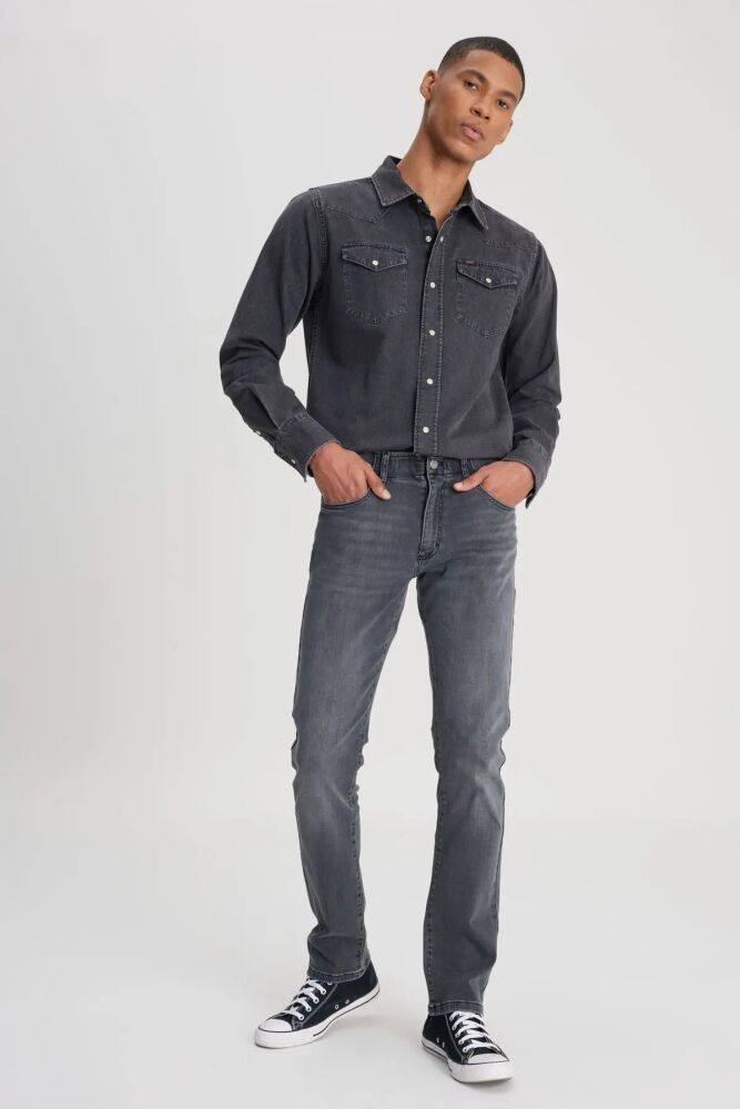 Lee Extreme Motion Slim Tapered Erkek Jean PantolonL72A008E47