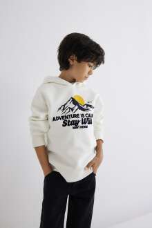Mavi Adventure Is Callıng Baskılı Kapüşonlu Çocuk Sweat 6S10077-70057 - 2