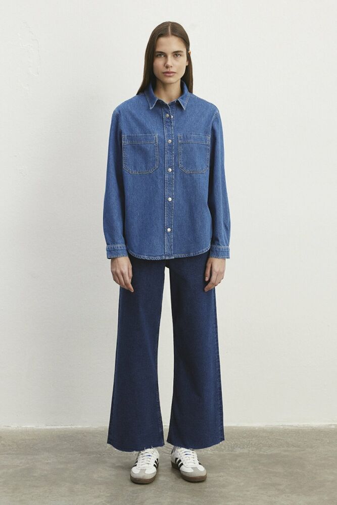 Mavi Alesta Dark Brushed Classic Denim Kadın Jean Gömlek 1210780-87096 - 3