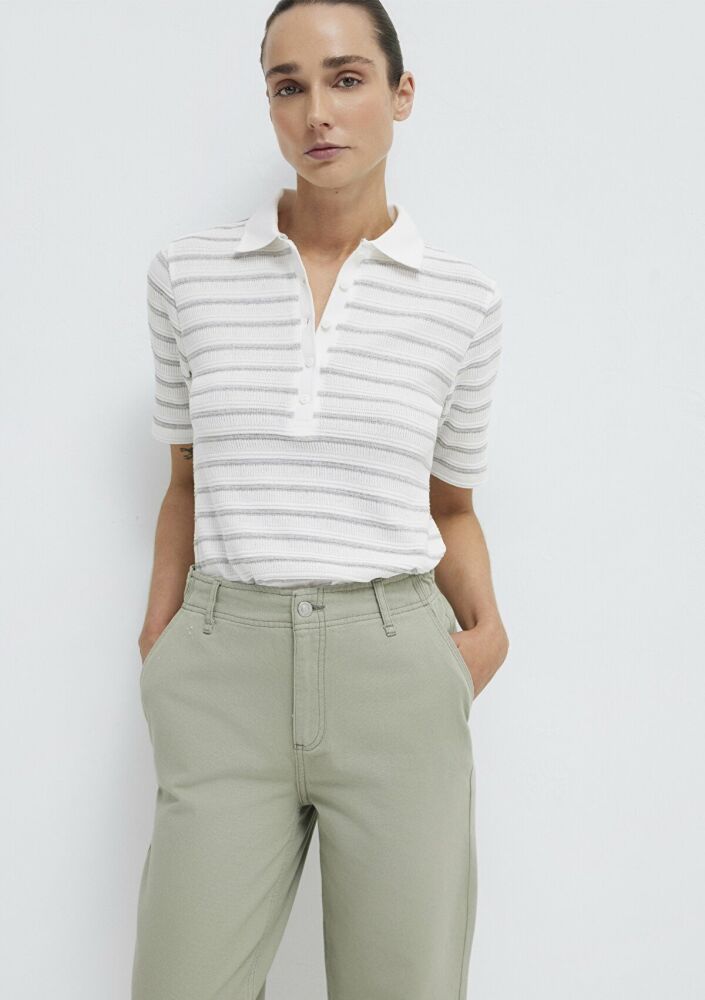 Mavi Gri Çizgi Dokulu Beyaz Kadın Polo Tişört 1613787-88146 (1)