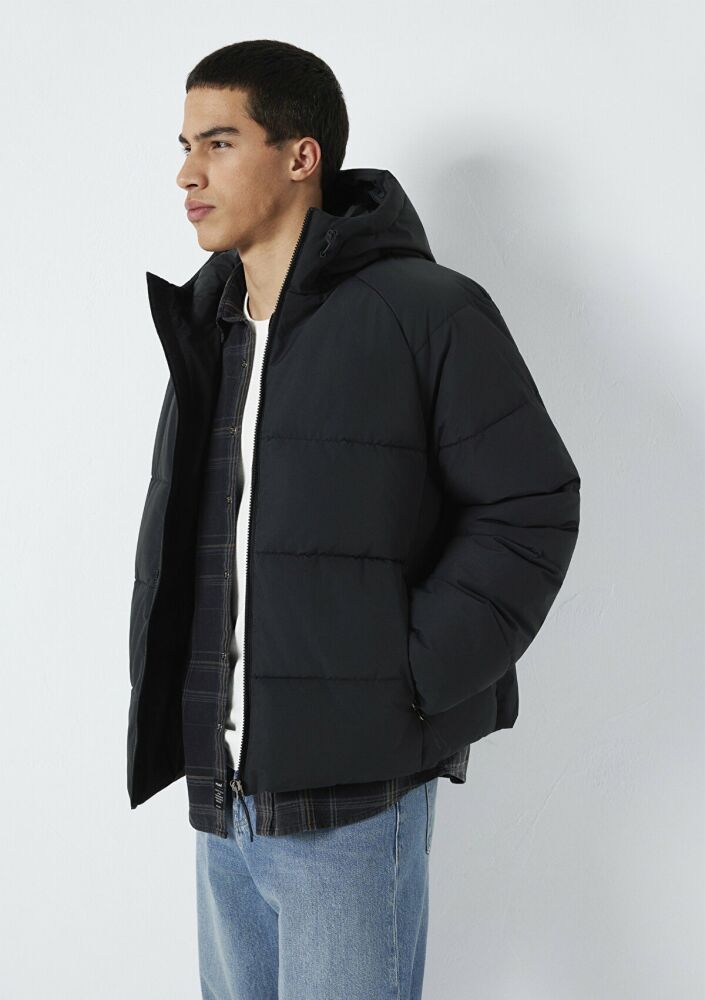 Mavi Kapüşonlu Siyah Loose Fit Erkek Ceket 0110756-71379 (1)