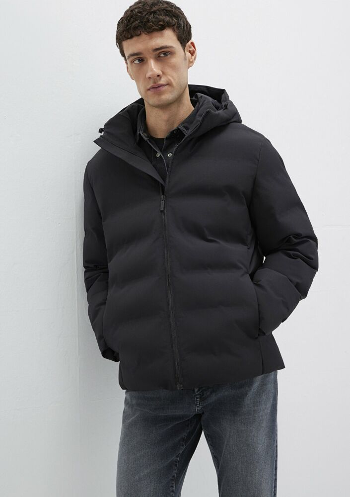 Mavi Kapüşonlu Siyah Regular Fit Erkek Ceket 0110652-71379 (1)