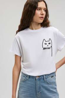 Mavi Kedi Baskılı Beyaz Kadın Tişört 1610225-620 - Mavi (1)