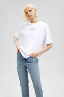 Mavi Logo Beyaz Kadın Tişört 1611592-620 - Mavi (1)