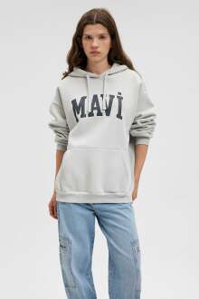 Mavi Logo Kapişonlu Açık Gri Kadın Sweat 1600361-34322 - Mavi (1)