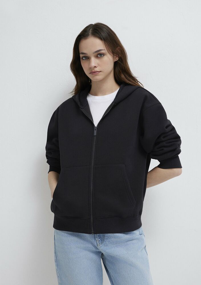 Mavi Mavi Logo Nakış Detaylı Kapüşonlu Siyah Loose Fit Kadın Sweatshirt 1S10532-900 (1)