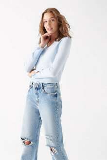 Mavi V Yaka Açık Mavi Kadın Kazak 171346-82324 - Mavi (1)