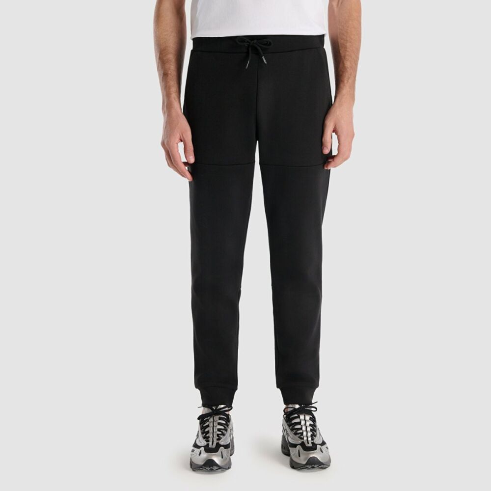 New Balance Siyah Erkek Eşofman Altı MNP1517-BK (1)