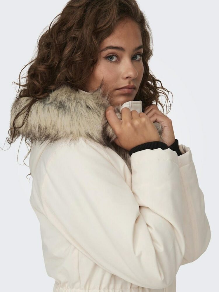 Only Irıs Fur Wınter Kadın Parka 15304625 - 4
