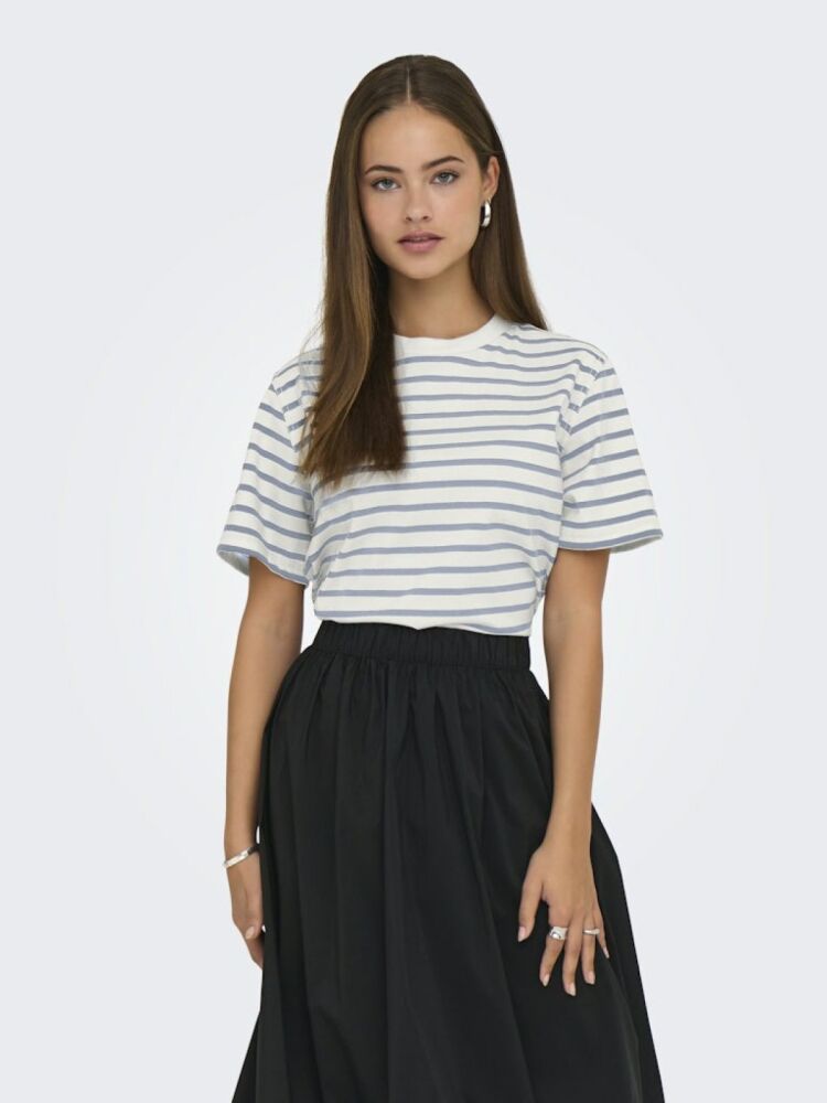 Only Lıvvına Çizgili Regular Fit Kadın Tişört 15272227