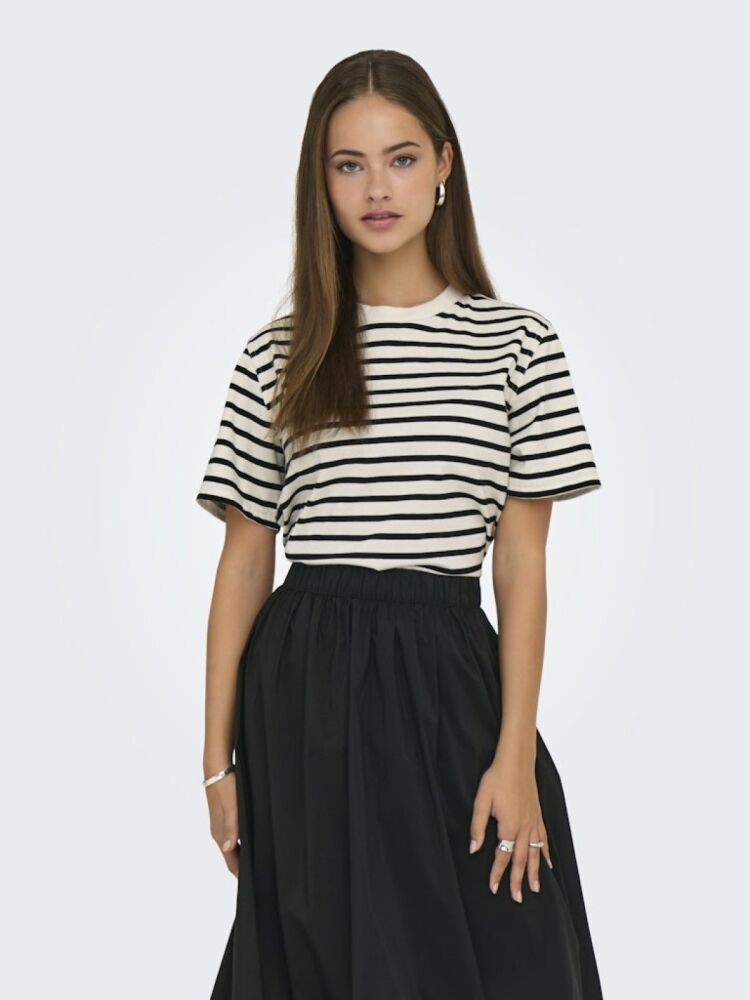 Only Lıvvına Çizgili Regular Fit Kadın Tişört 15272227