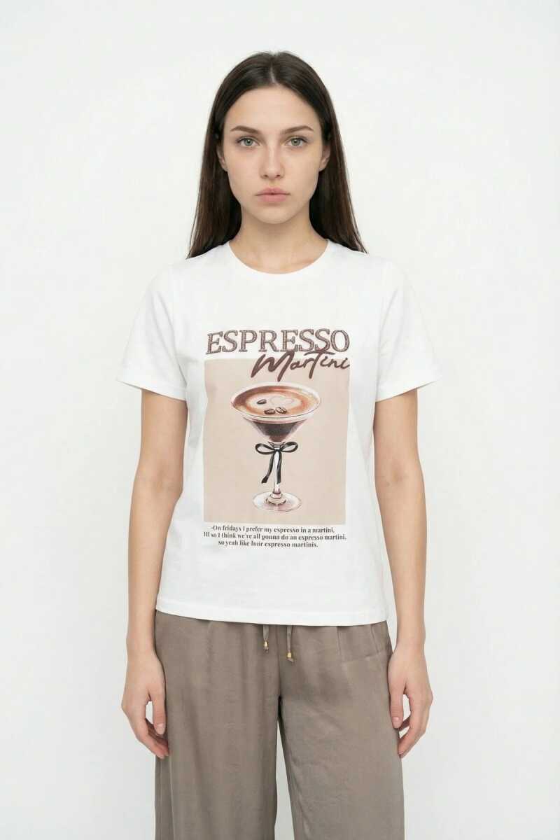 Quzu Baskı Nakış Detaylı KAdın T-shirt