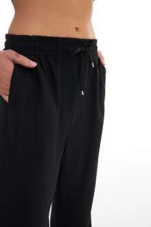 Quzu Beli Lastikli Bol Paça Kadın Pantolon 21Y70858 - 4