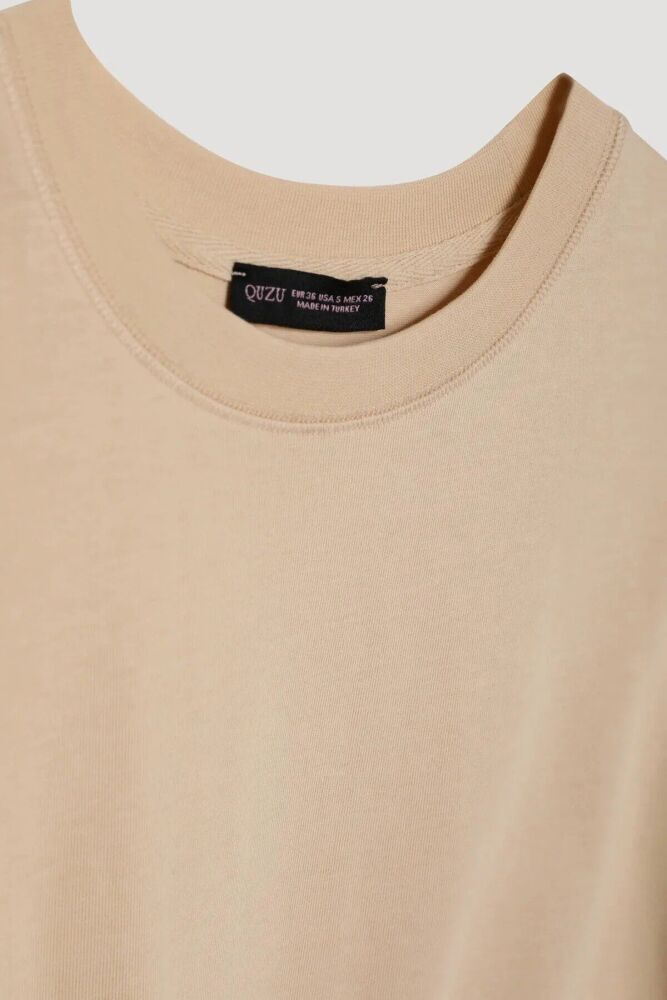 Quzu Bisiklet Yaka Düz Kadın T-shirt 25YTSH00186 (1)