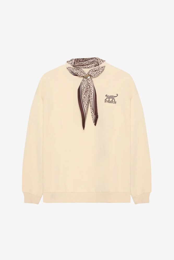 Quzu Fular ve Nakış Detaylı Kadın Sweatshirt (1)