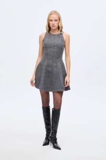 Quzu Toka Detaylı Elbise - Quzu