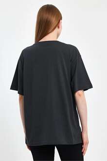 Sportuel Oversize Kadın Tişört P-008393 - 4
