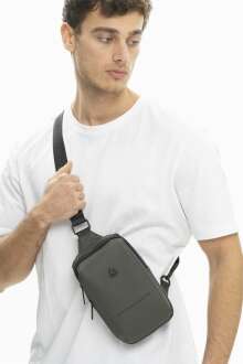 United Colors of Benetton Erkek Vücut Çantası BNT_260 - Benetton (1)