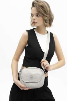 United Colors Of Benetton Kadın Çanta BNT_1223 - Benetton (1)